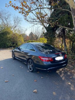 Mercedes-Benz E350 coupe AMG BlueEfficiency - 3