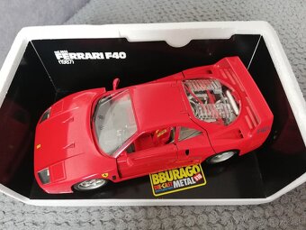 1:18 FERRARI F40 1987 - 3