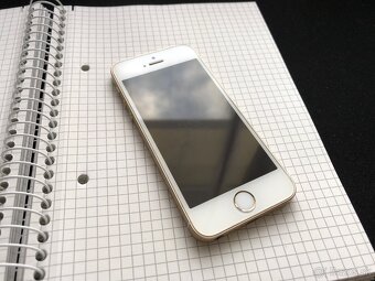iPhone SE 2016 32GB - 3