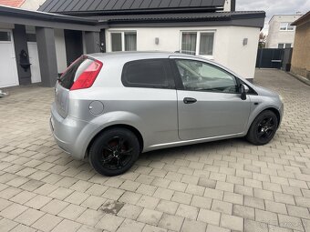 Fiat grande punto - 3