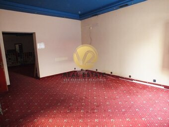 Na PREDAJ budova v centre mesta Nitra - 3