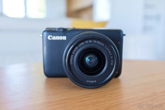 Canon EOS M10, 15–45mm, 22mm f2 - 3