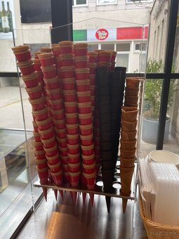 Stockel stojan na kornútky - zásobník - 3