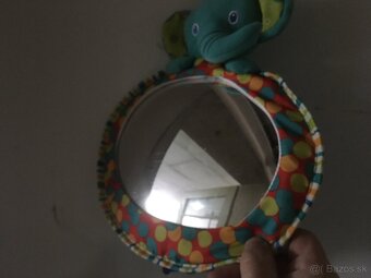 Predam set autosedaciek + isofix - 3