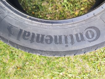 Predám Continental EcoContact 6 215/55R17 V - 3