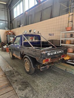 Suzuki Samurai - 3