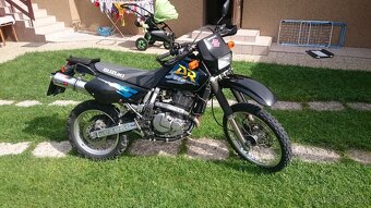 Suzuki DR 650 se - 3