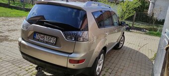 Mitsubishi Outlander 2.0 TDI 103 kw - 3