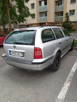 Škoda Octavia combi 1.6 74 kw - 3