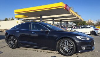 Tesla Model S 100D,autopilot,měchy - 3