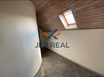 Na predaj priestranný 4-izbový byt s rozlohou 103,7 m² - 3
