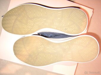 LEGERO vel.6,5- 40-41 - 3