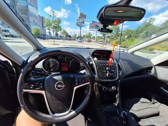 Opel Zafira tourer - 3