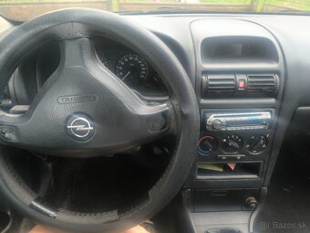 Opel astra - 3
