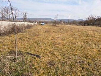 Veľký pozemok v obci Salka - 3