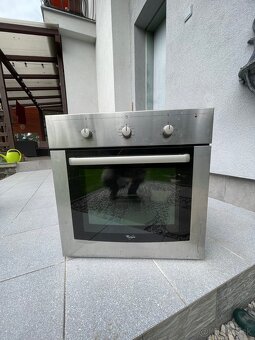 vstavaná rúra whirlpool - 3