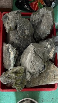 Kamene do akvaria rôzne - 3