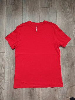 Červené tričko - 3