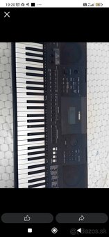 Yamaha PSR E453 - 3