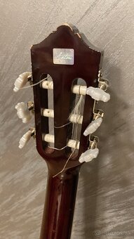 3/4 gitara Ashton pre praváka - 3