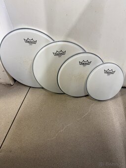 Remo Emperor Coated - 3