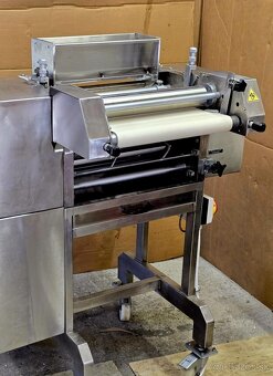 Rožkovací stroj Topos 692 - 3