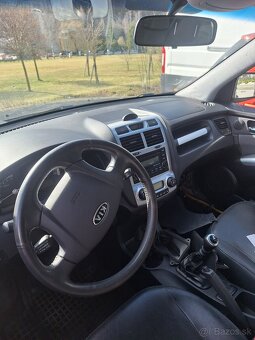 Rozpredam kia sportage 2.0 crdi - 3