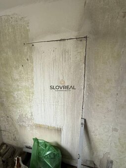 SLOVREAL-PREDAJ 2 IZBOVÝ BYT HANDLOVÁ - 3