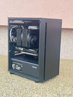 i5 10400F \\ 32GB \\ RTX 4060 8GB \\ NVME 1TB+HDD - 3