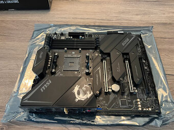 MSI MPG X570S EDGE MAX WIFI - 3