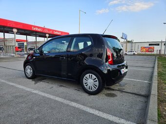 VOLKSWAGEN UP 1,0 Bluemotion - 3