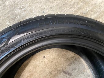 Letne pneu. NOKIAN Powerproof 235/45 R17 - 3