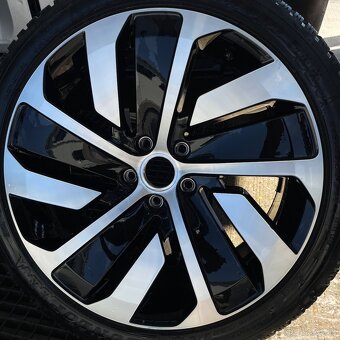hlinikove disky Vw arteon 5x112 r19 - 3