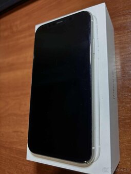 iPhone 11 – 128 GB – biely (výborný stav) - 3