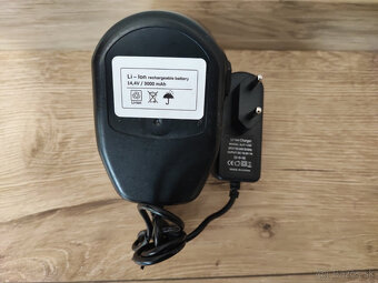 Li-Ion akumulátor 14,4V-3Ah s nabíjačkou pre náradie DeWalt - 3