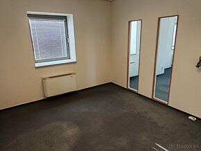 Veľký kancelársky  priestor na prenájom v Komárne - 3