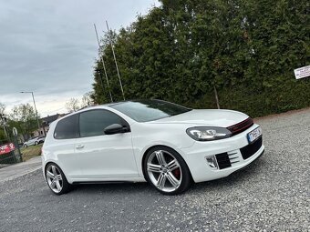 Volkswagen Golf 2.0 TFSI GTI - 3