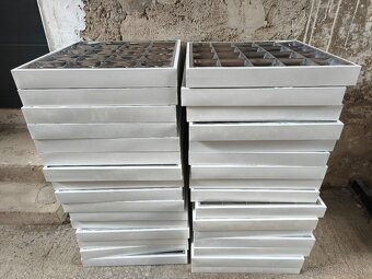 Predám stropné svietidlá 4x18W, kazetové, raster - 3