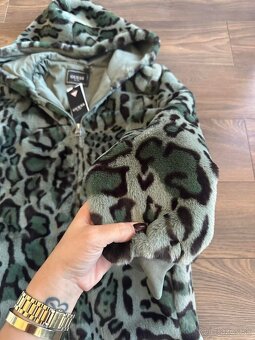 Kabát Guess - 3