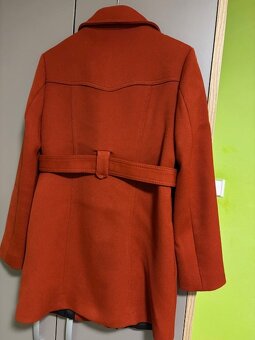 Krátky dámsky kabát - 3