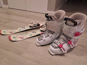 Lyže a lyžiarky - 3