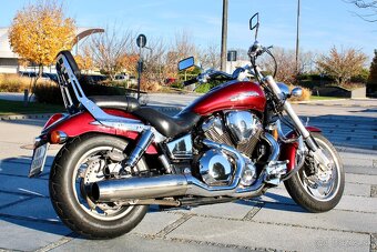 Honda VTX 1800 - 3