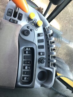 New Holland CR 9080 - 3