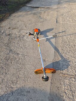 Predam Krovinorez Husqvarna 135r - 3