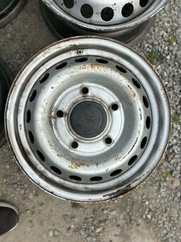 Plechové disky 5x160 r16 originál Ford - 3