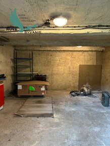 Veľká garáž 29 m2 v Brezne na Sekurisovej - 3