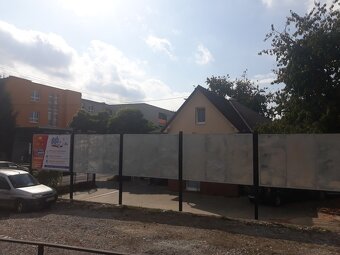 Reklamná plocha na prenájom v centre mesta v Humennom - 3