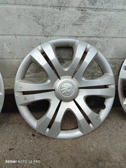 Puklice R15 škoda, 5J0601147L - 3