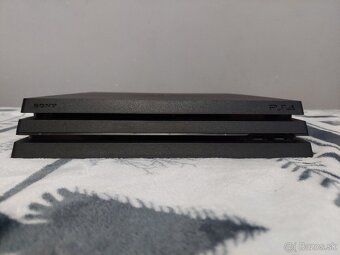Playstation 4 Pro 1TB - 3
