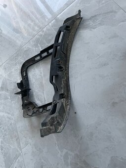 Držiak naraznika, cuvacie senzory VW Passat B7 variant - 3